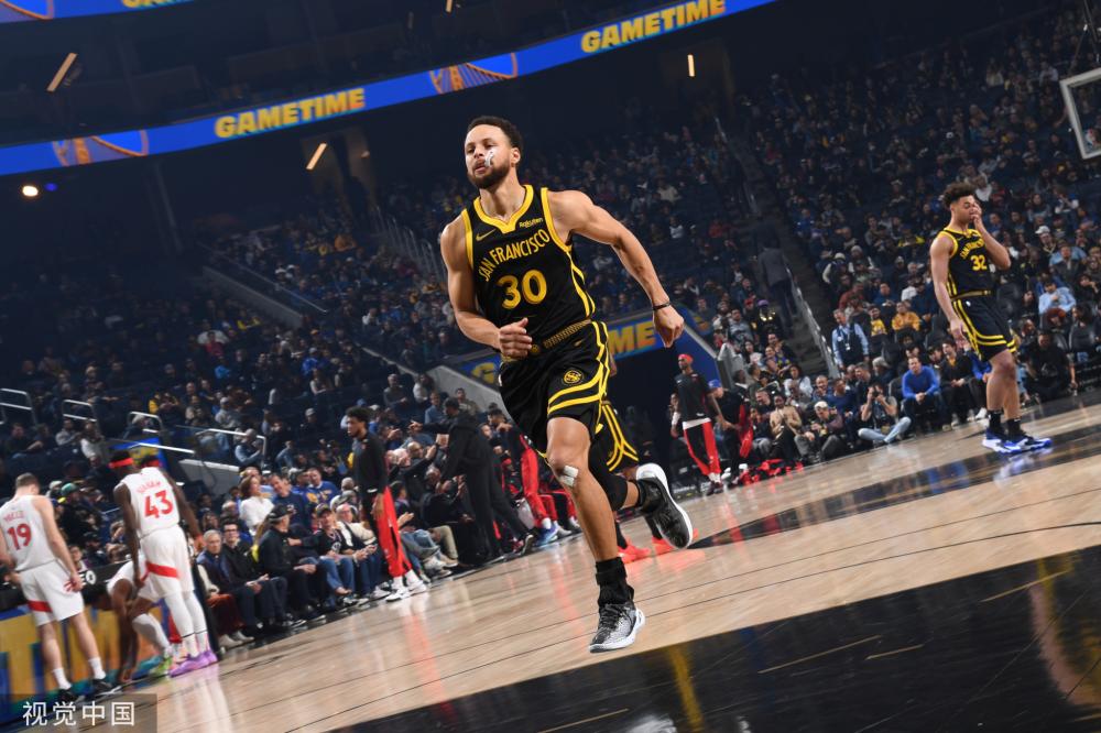 等前辈在世 等前辈在世