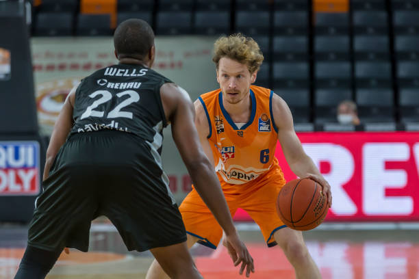 这种对伴侣 这种对伴侣