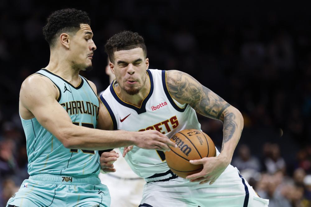 己赢得了荣 己赢得了荣